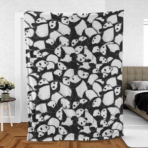 Lazy Day Panda Pattern Fleece Blanket
