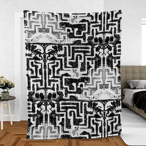 Xenomorph Alien Maze Fleece Blanket