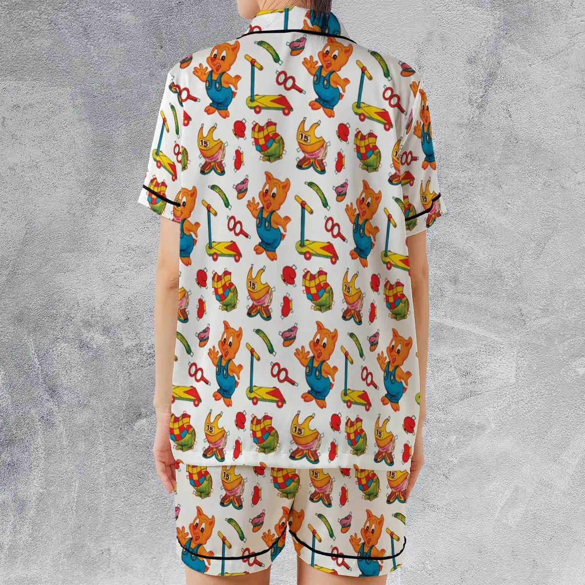 Hamton Outfit Looney Tunes Satin Short-Sleeve Pajamas Set