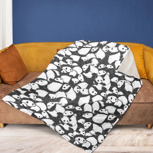 Lazy Day Panda Pattern Fleece Blanket