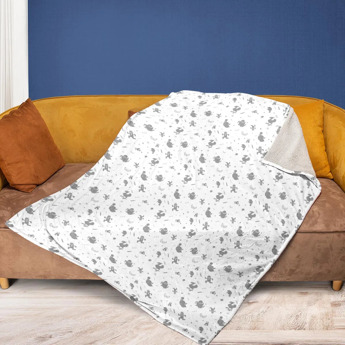 Final Fantasy Creatures Pattern Fleece Blanket