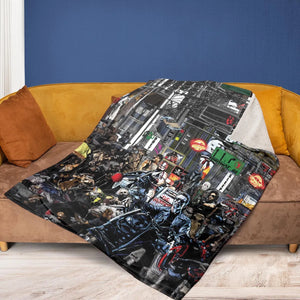The 80s Iconic Fleece Blanket