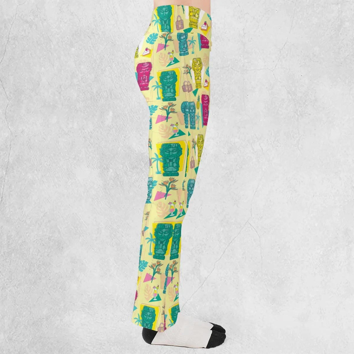 Golden Girls Tiki Shack Aloha Flare Leggings