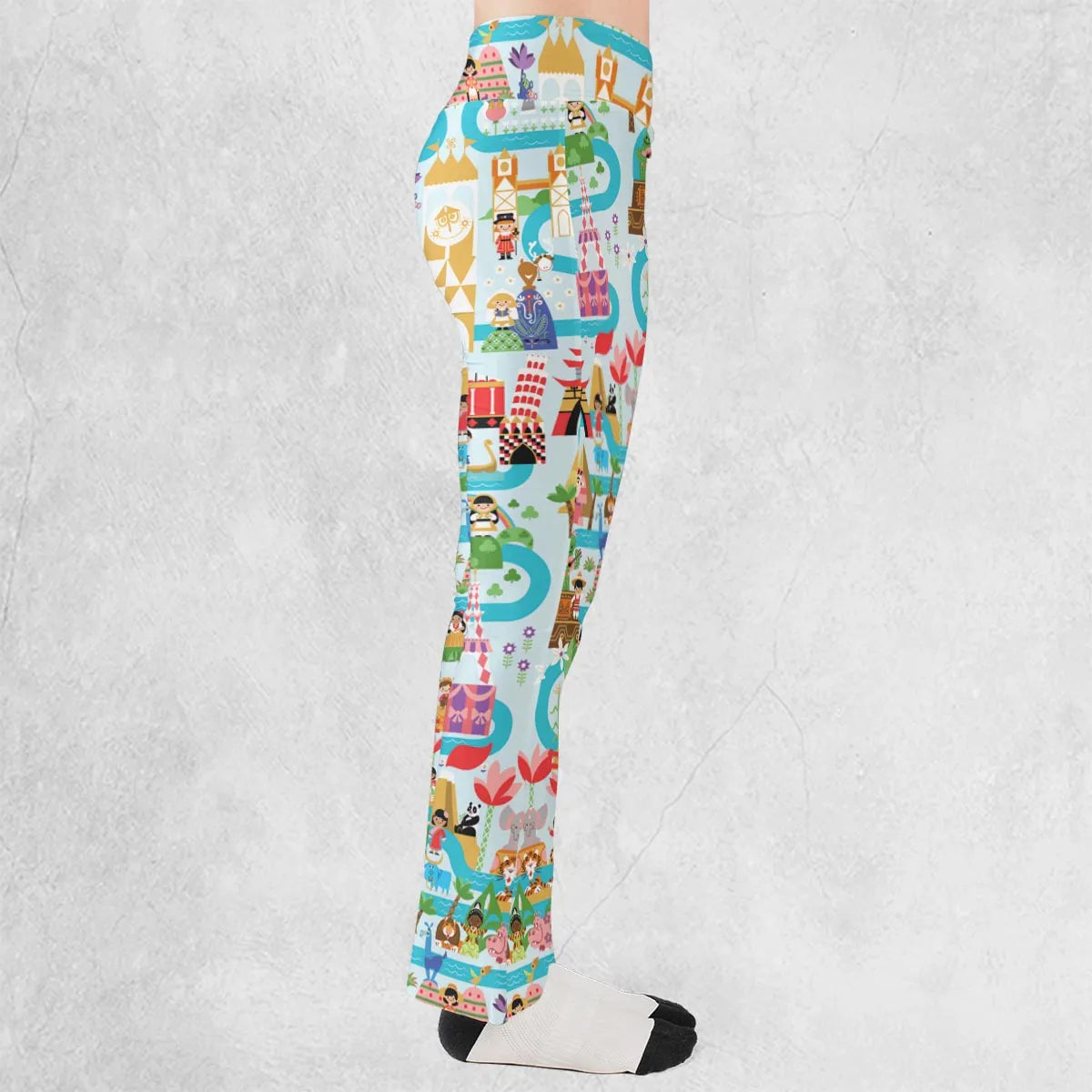It's Small World Map Flare Leggings