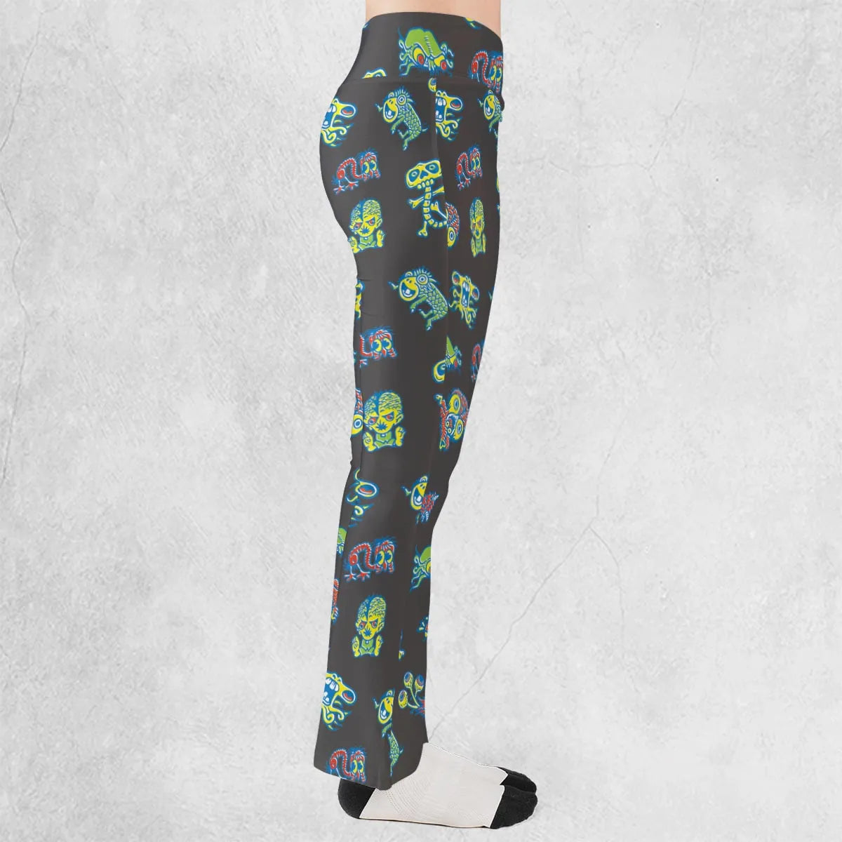 How To Use Monster Tatoos Flare Leggings