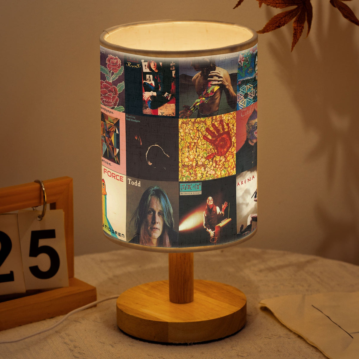 Hello It’s Me Todd Rundgren Albums Lamp 🎶✨