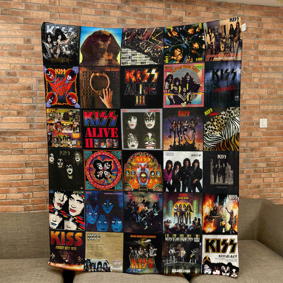KISS Sherpa Blanket A Rock & Roll Hall-of-Fame Tribute for Superfans